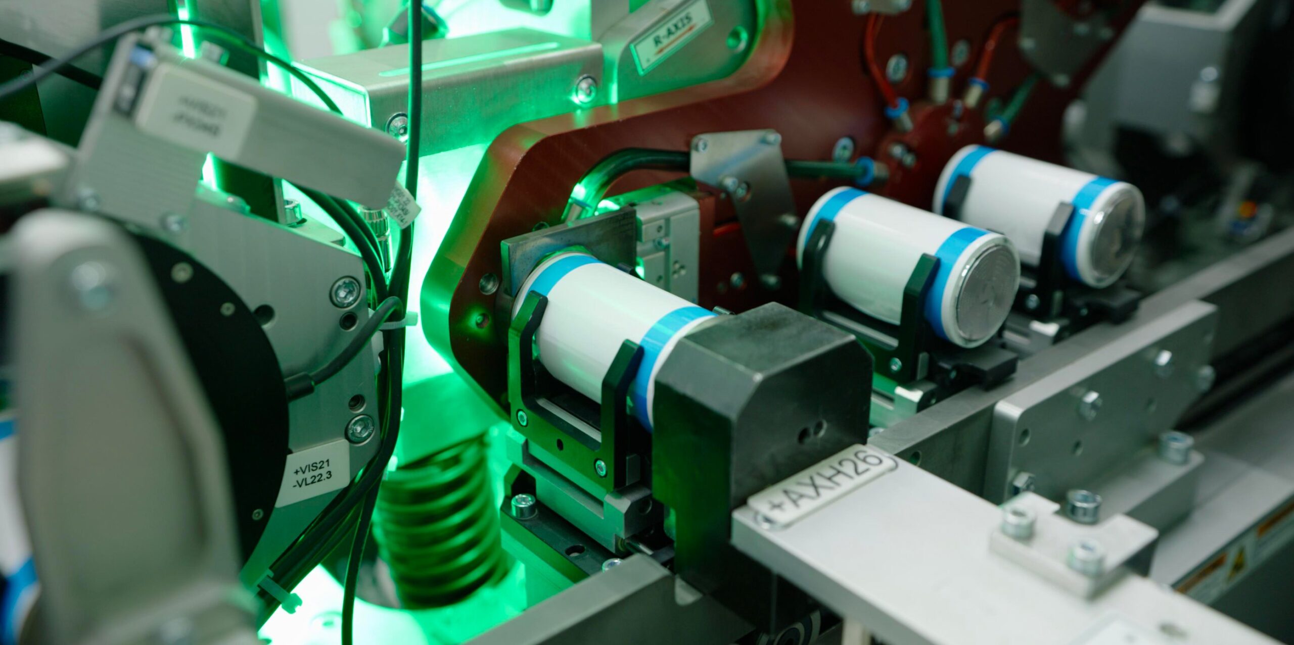 FnWMG18XoAAPMaq, x.comTesla